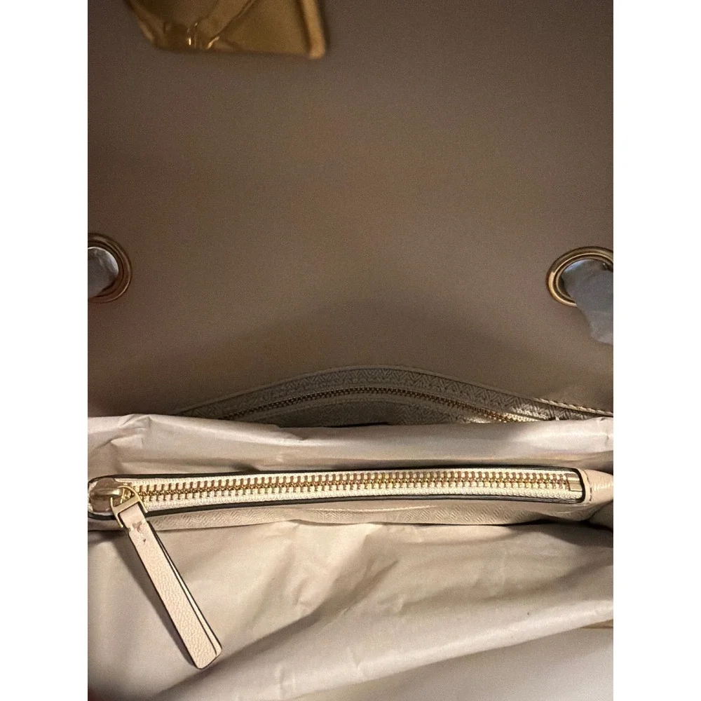 Tory Burch Kira Chevron Convertible Shoulder Bag New Cream Leather 90446